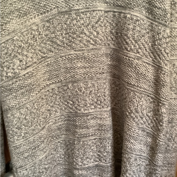 🍉Denver Hayes Men’s sweater, M, light grey, white, 100% cotton, cowl neck - Picture 9 of 10